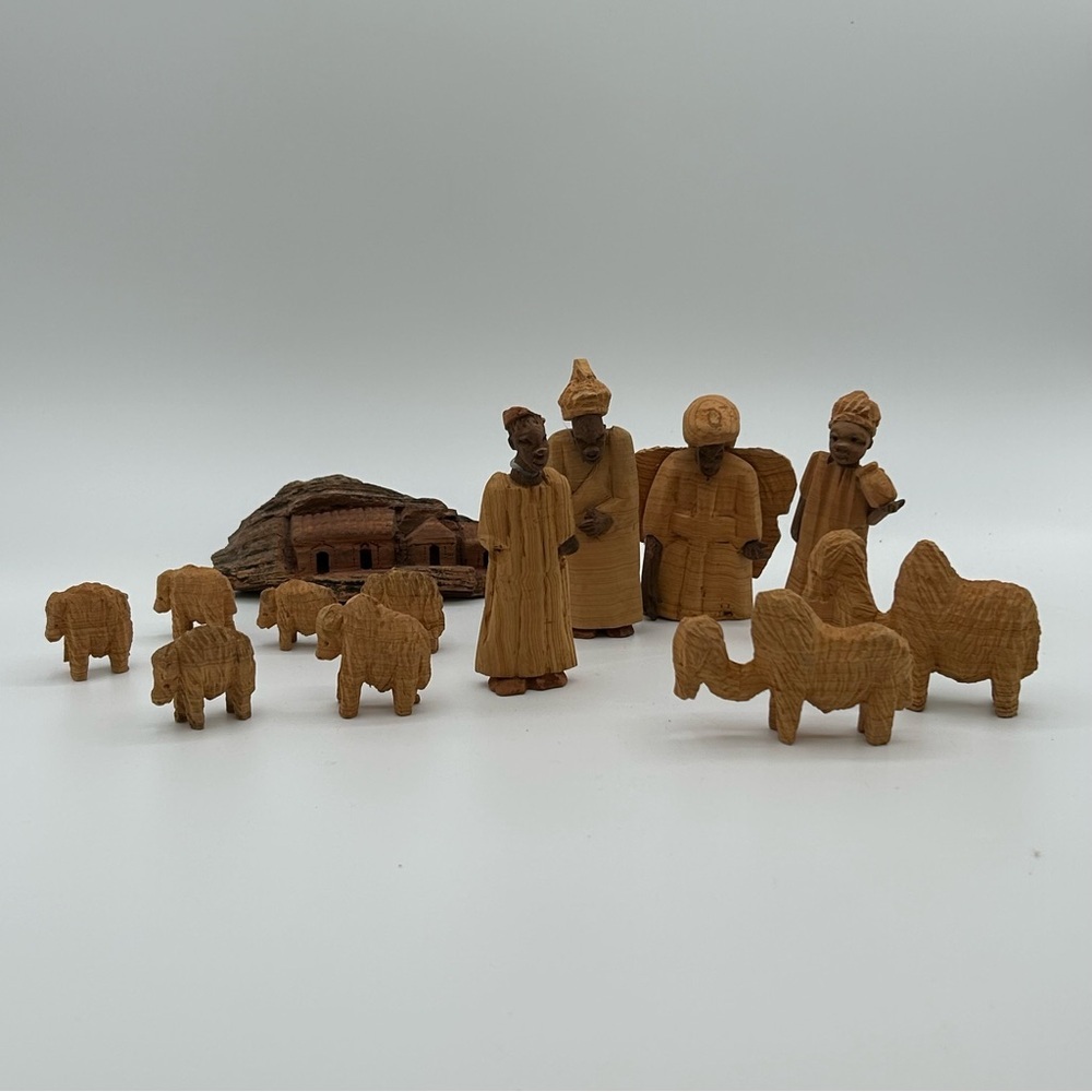 Nativity‎ Scene Set African Wood Carving Miniature Christmas Holiday Decor